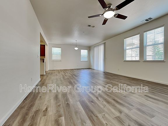 4th image of 2595 Allen Cir