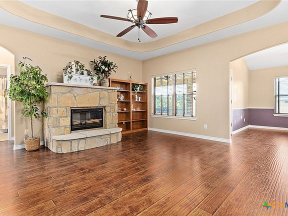 4th image of 3401 Dalton St