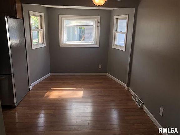 3rd image of 3307 5th Street Ct W