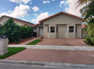 5204 SW 145th Ave, Miami, FL 33175