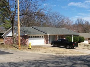 6811 Riviera Dr, Fort Smith, AR 72903