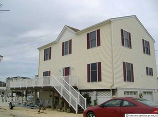 301 Heron Rd, Tuckerton, NJ 08087
