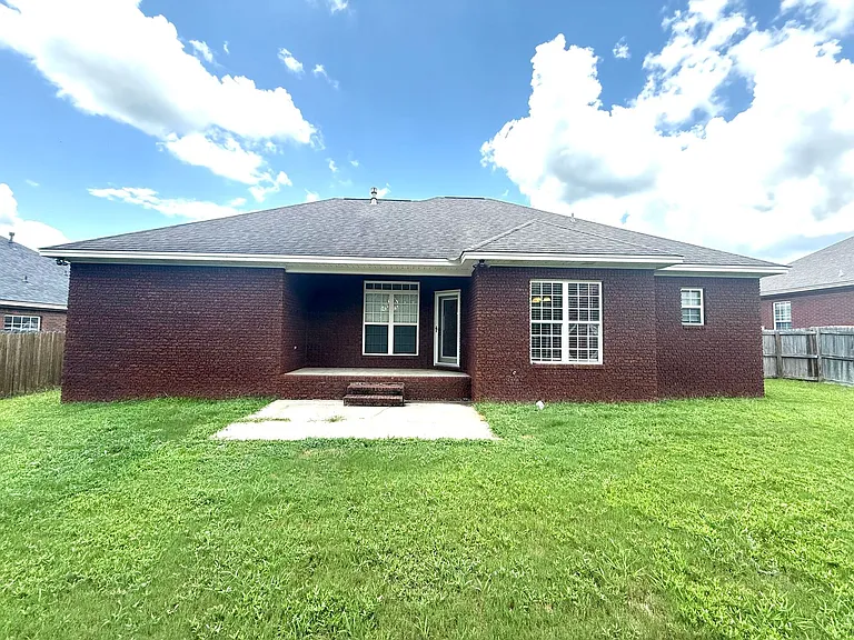 616 Coleman Way — Photo 17