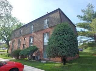 1800 E Broadway APT 2E, Columbia, MO 65201