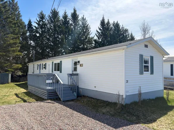 21 College Ct, Colchester, NS B2N 6P3