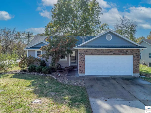 2201 W 2nd St, Sedalia, MO 65301