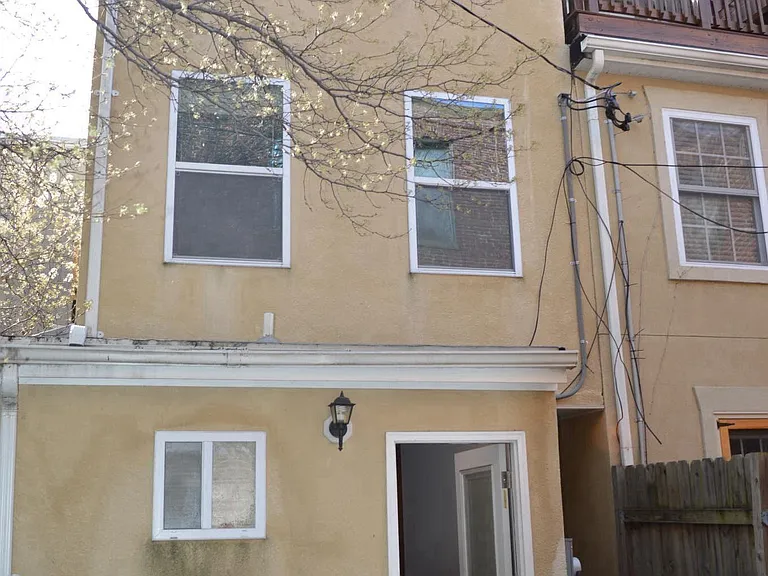 513 S Chester St — Photo 14