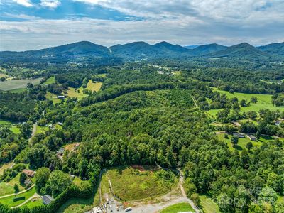 223 Deer Path Ln, Asheville, NC, 28806