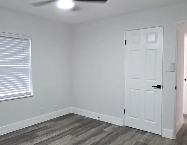 243 S Hull Ave — Photo 20