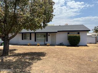 3019 E Earll Dr, Phoenix, AZ 85016