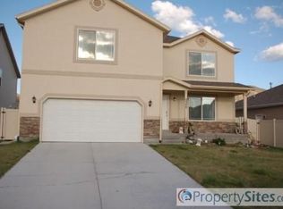 4348 N Maple Dr, Eagle Mountain, UT 84005