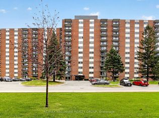 1465 Baseline Rd #803, Ottawa, ON K2C3L9
