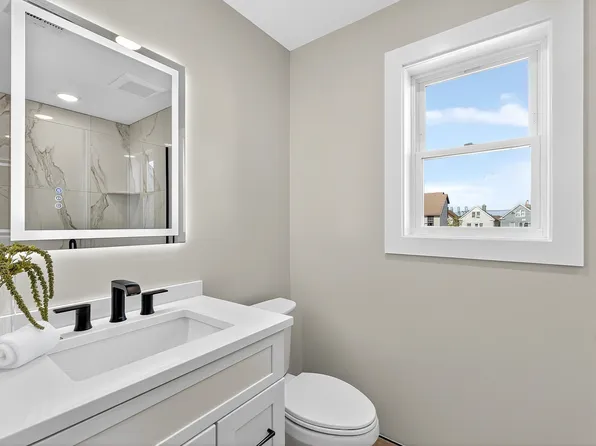 29 West 9th Street image 27 of 49