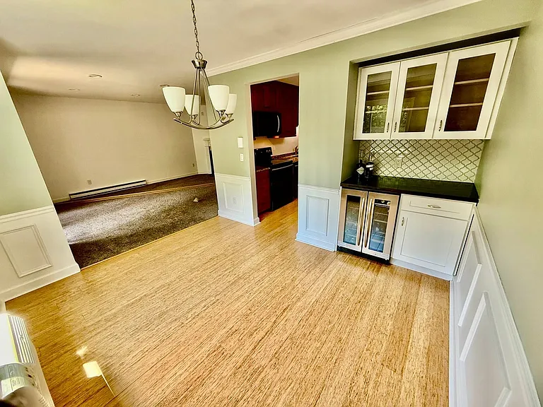 205 Village Dr — Photo 9