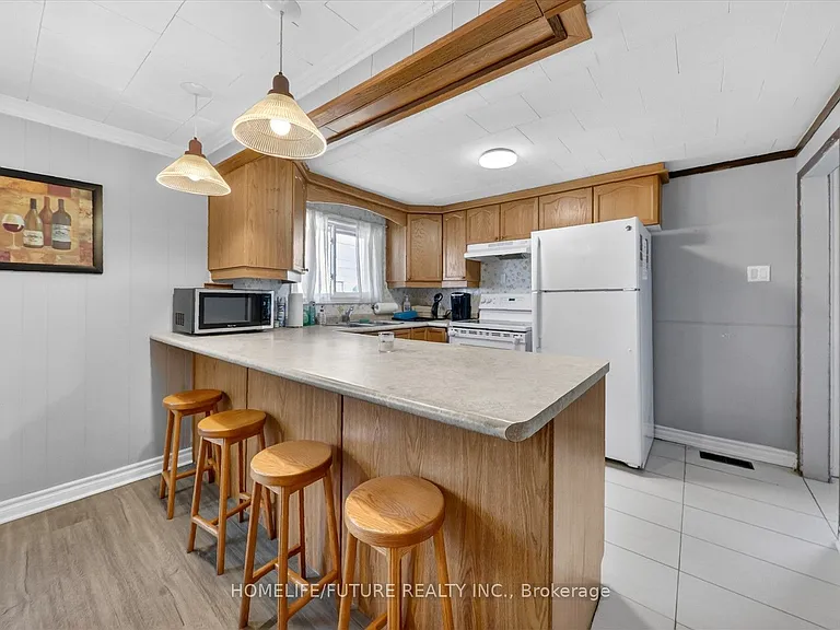 1200 Mosley St — Photo 14