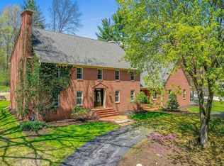 4451 Seminole Trl, Green Bay, WI 54313