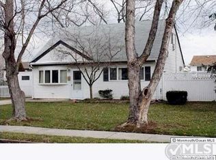 21 Mountain Ave, Hazlet, NJ 07730