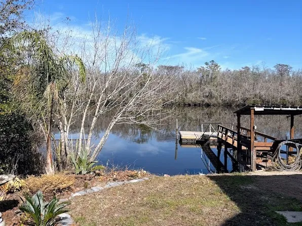 90 Manning Ln, Folkston, GA 31537