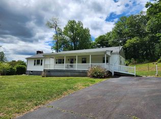 2135 Afton Mountain Rd, Afton, VA 22920