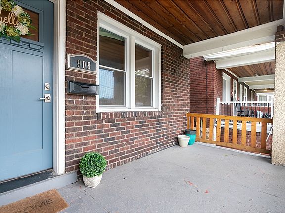 3rd image of 908 N Saint Clair St