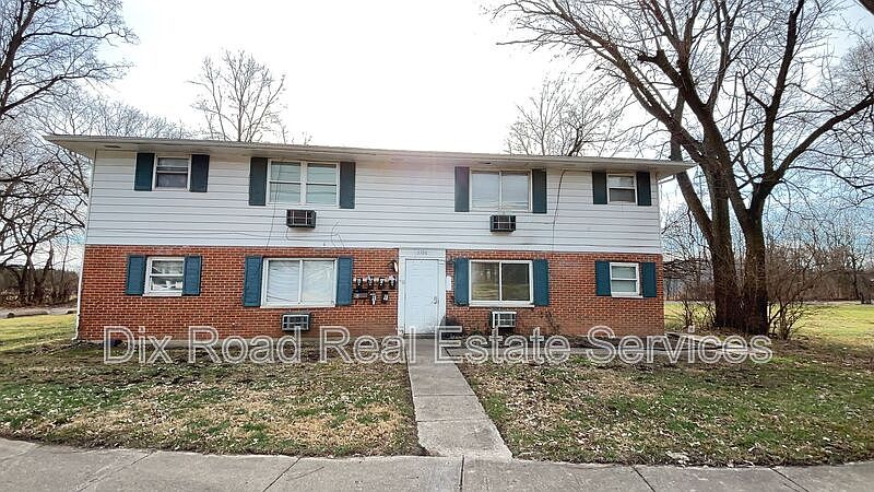 1st image of 1708 W Riverview Ave #D