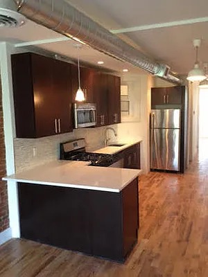 Rented by Full Time Management | media 32