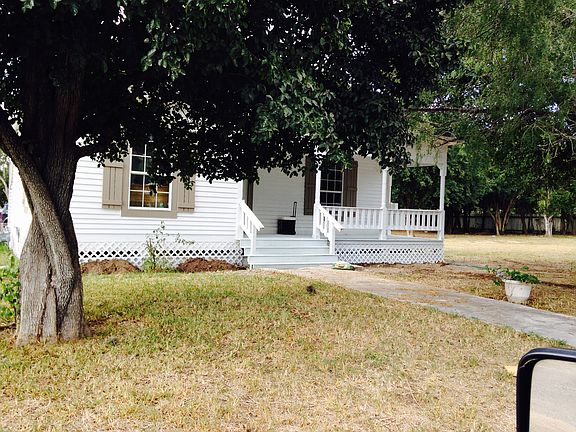 4th image of 701 E Lott St