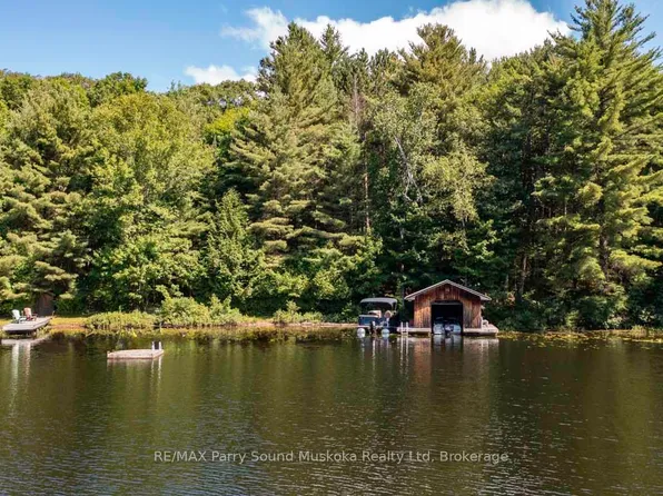 20 Prior Ln, Seguin, ON P2A 0B2