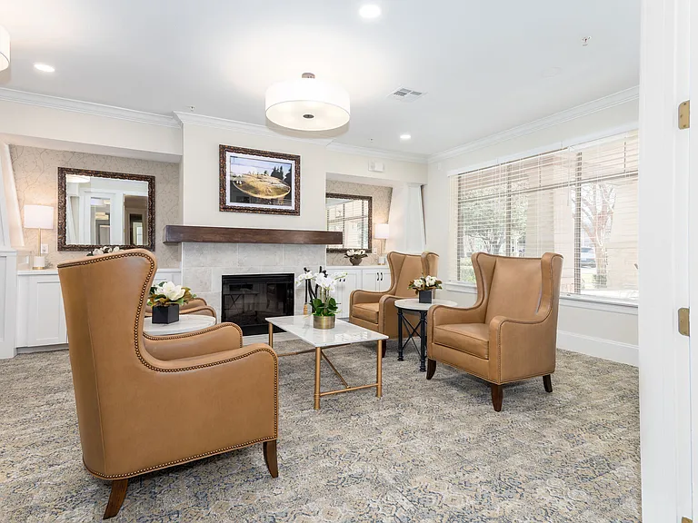Mariposa River Bend 55+ Apartment Homes — Photo 12