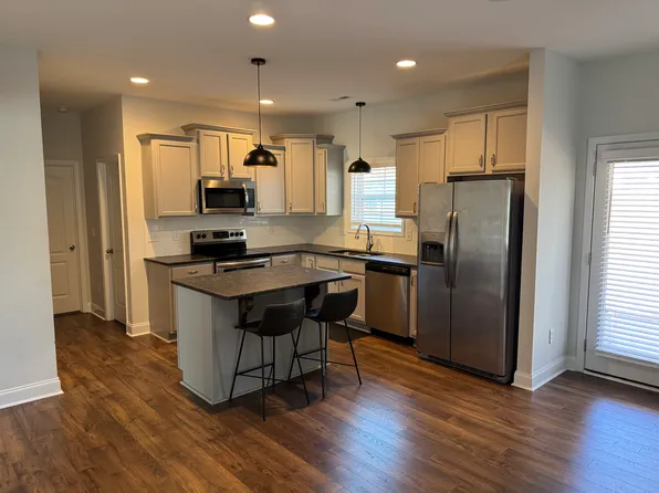 670 Avenue Of The Carolinas St, Carthage, NC