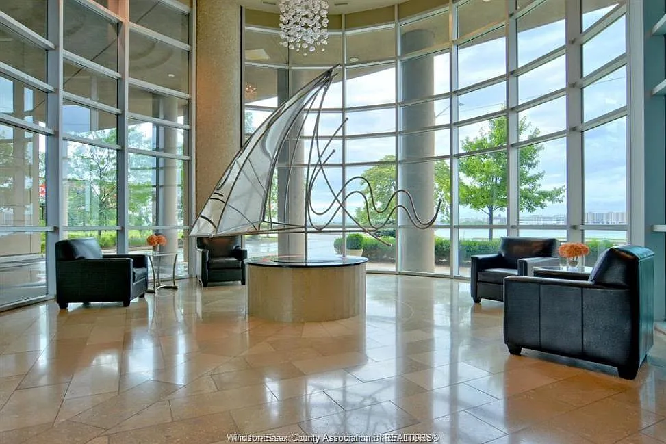2 bed, 2.5 bath, 2233 sqft, $3,800 — Photo 3