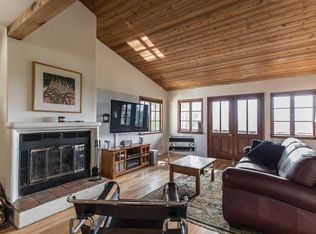 21653 Wahoo Trl, Chatsworth, CA 91311