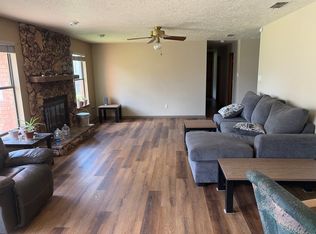 305 Chanticleer Pl, Clovis, NM 88101