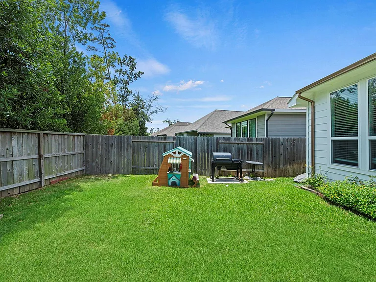 534 Cedar Harbor Ct — Photo 33