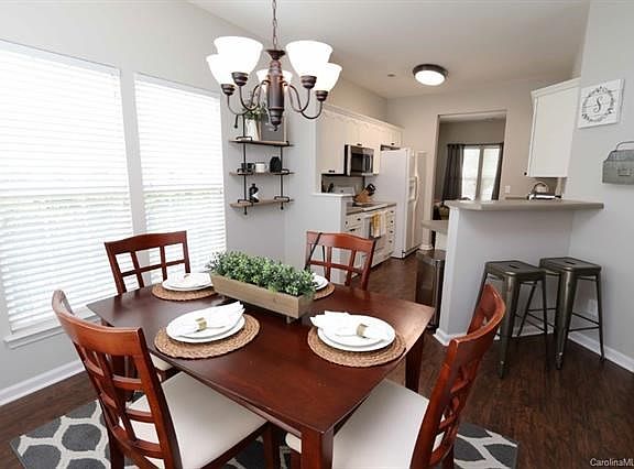 4th image of 8040 Sapwood Ct