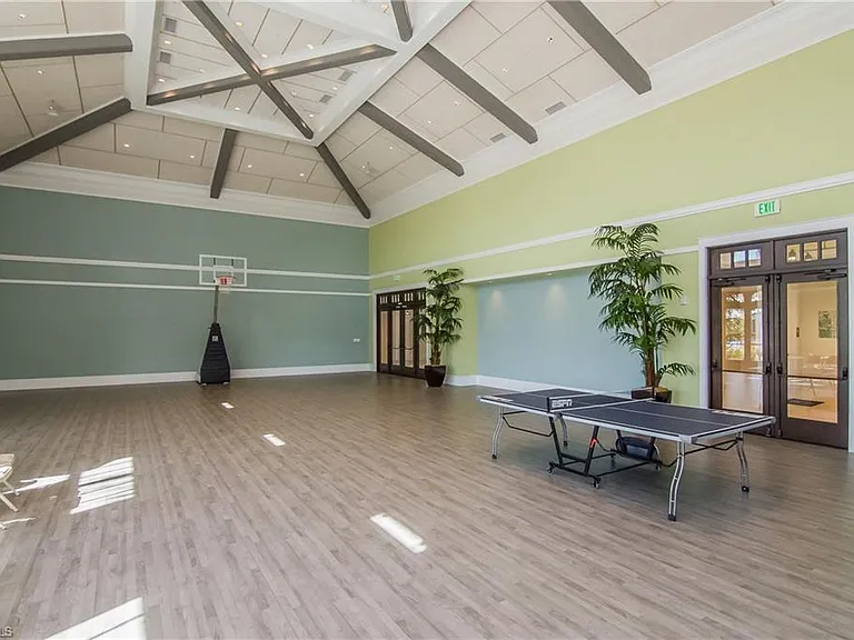 7286 Saona Ct — Photo 48