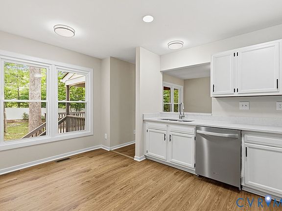 3rd image of 9201 Winters Hill Ct
