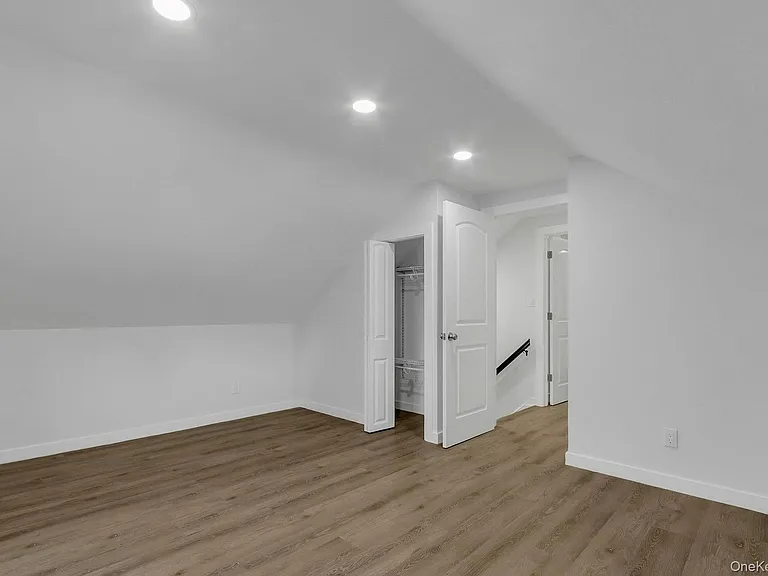 64 Lyons Rd — Photo 32