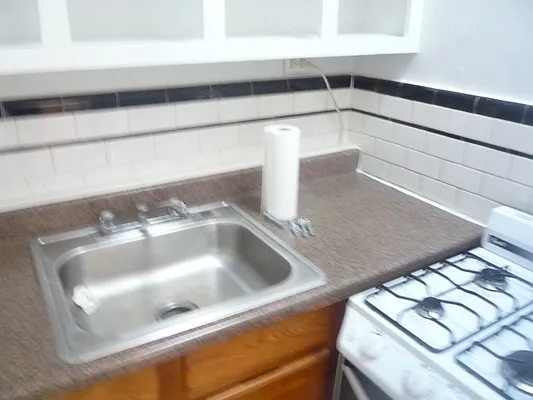 Rented by Picture Realty Inc. | media 16