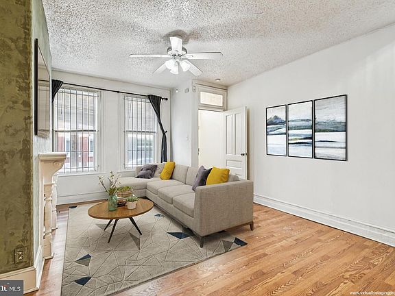 3rd image of 930 French St