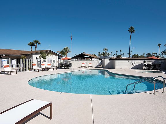 5th image of 305 S Val Vista Dr Lot 50