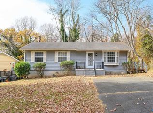 202 Hartmans Mill Rd, Charlottesville, VA 22902