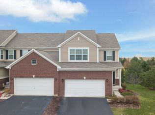 2817 Church Rd, Aurora, IL 60502