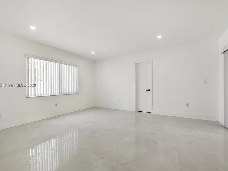 13445 SW 20th Ter — Photo 21