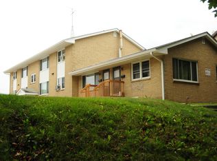 422 S Dubuque St APT 1, Iowa City, IA 52240