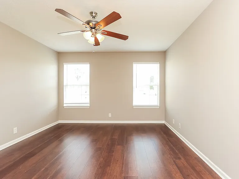 3110 Swilly Ct — Photo 9