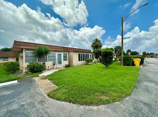 301 Seville Blvd #M, Delray Beach, FL 33446