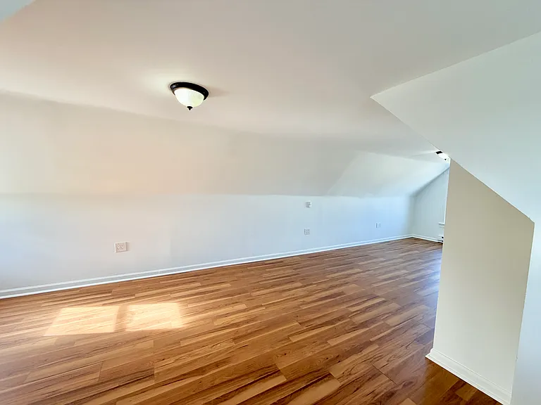 122 Summit Ave #2 — Photo 21