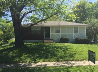 104 SE Kings Cross Rd, Blue Springs, MO 64014