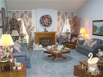 2nd image of 1331 E Uppingham Dr